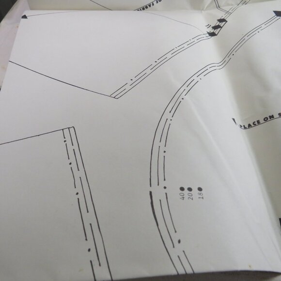 VTG Authenic Pattern Inc #309 Large Full Square Dancing Circle Skirt Pointed Hem - Picture 5 of 12